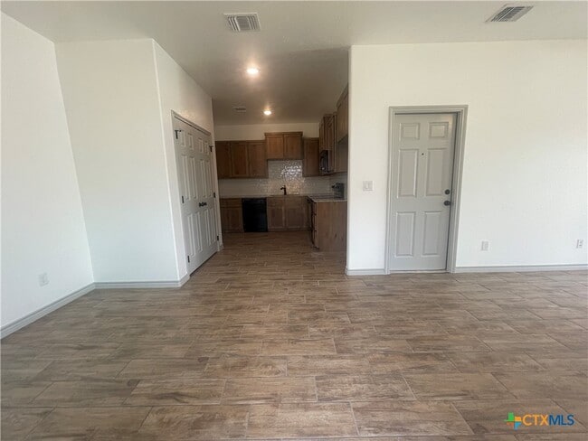 Building Photo - 2408 Duntov Dr