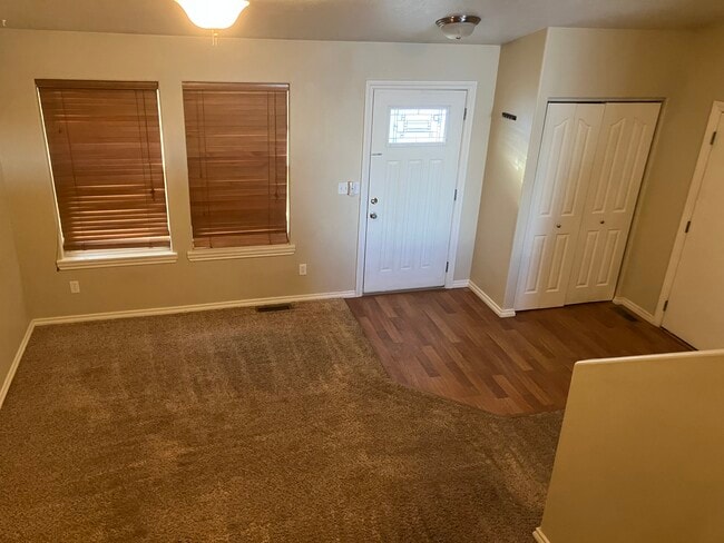 Building Photo - 4905 7th Ave N