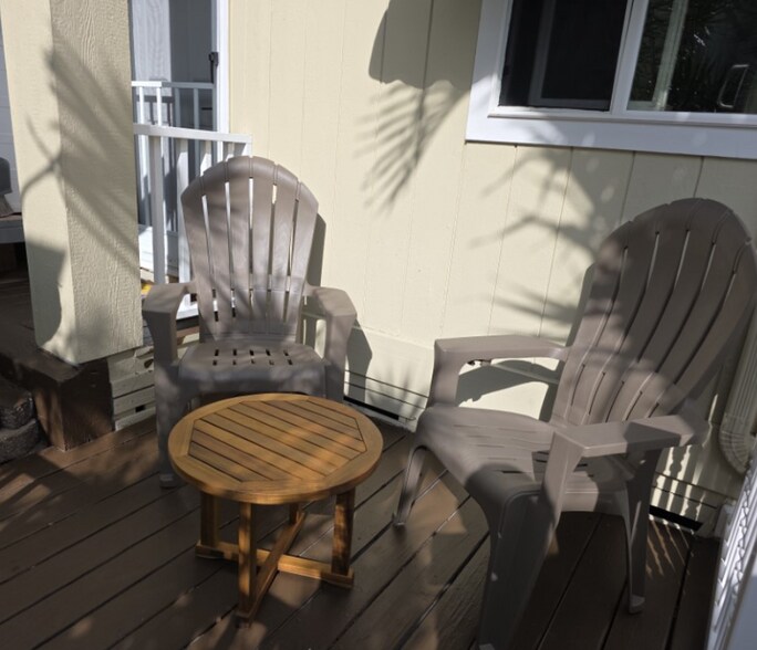 Building Photo - 2407 Saint Louis Dr