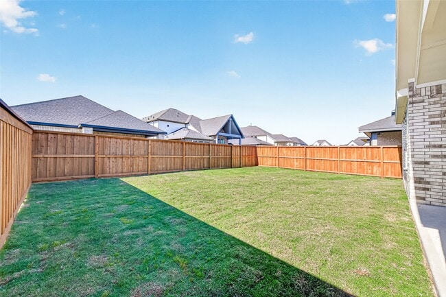 Building Photo - 4916 Northern Wds Dr