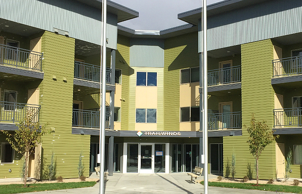 Primary Photo - Trailwinds Apartments