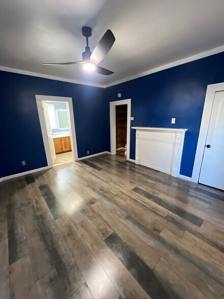 Building Photo - 211 N Layton Ave