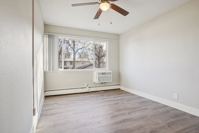 Interior Photo - Southgate Commons