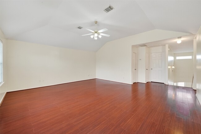 Building Photo - 3119 Myrtle Ranch Dr