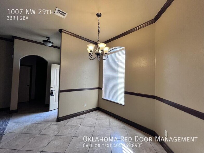 Building Photo - 1007 NW 29th St