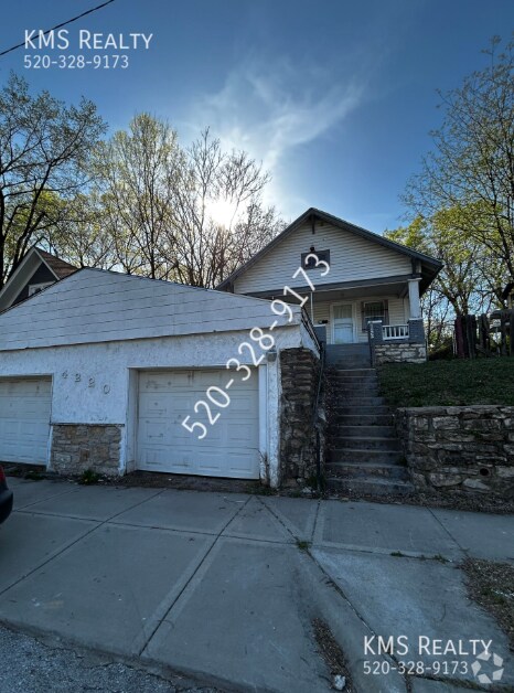 Building Photo - 4220 Brooklyn Ave
