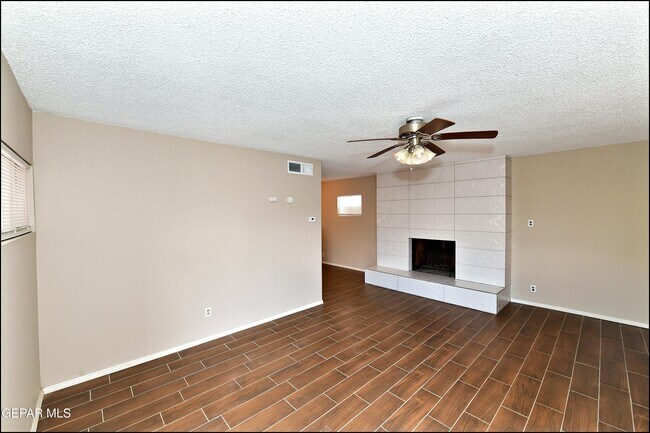 Building Photo - 3125 Hamilton Ave