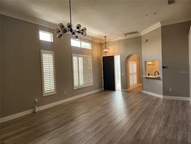 Building Photo - 3761 Amapola Ln