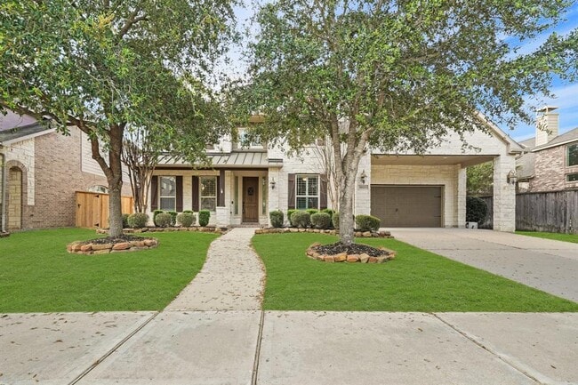 Primary Photo - 28223 Red Shady Oaks Dr