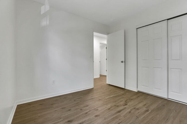 Building Photo - 3115 Omega Dr