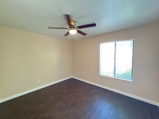 Building Photo - 6811 Klamath Way