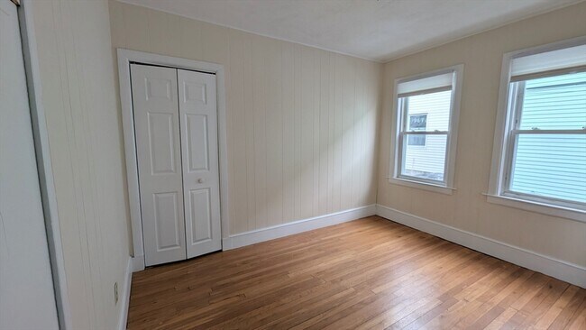 Building Photo - 157 Palmer St