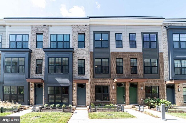 Building Photo - 7306 Blade Dr