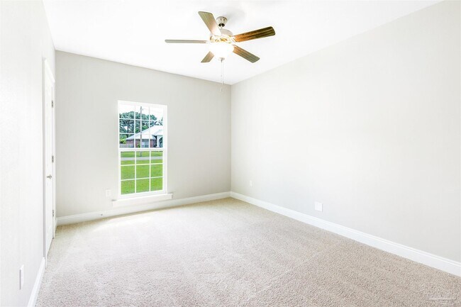 Building Photo - 9276 Sunset Dr