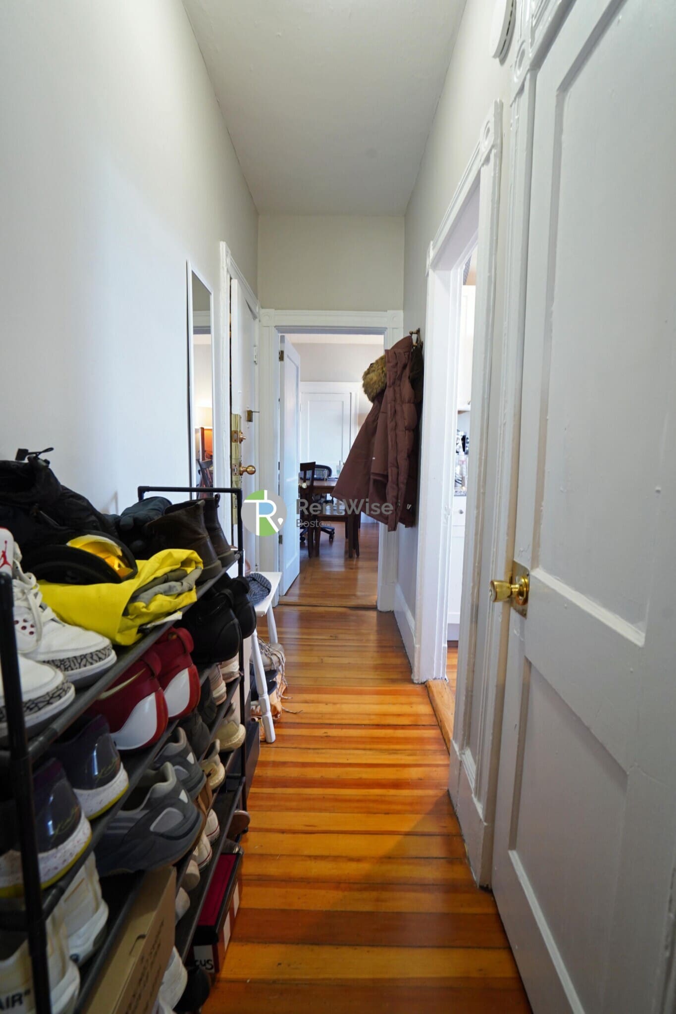 Building Photo - 56 Gardner St