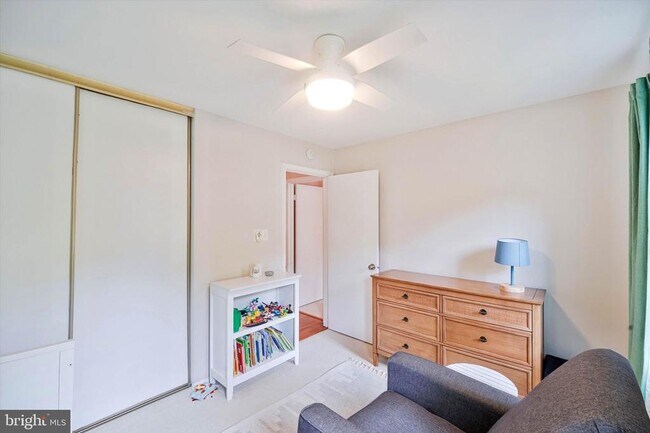 Building Photo - 12029 Cheviot Dr