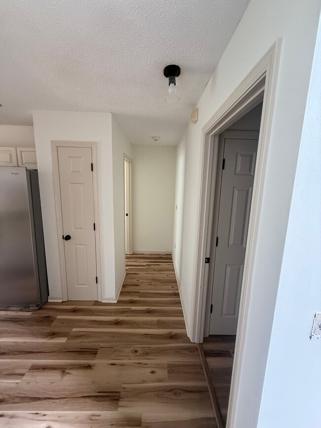 Building Photo - 103 Pinebark Ln