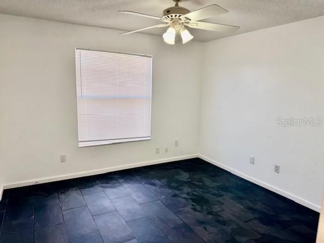 Building Photo - 344 Edgewood Ct