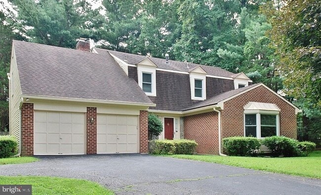Primary Photo - 1106 Bettstrail Way