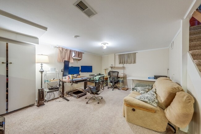 Building Photo - Charming 2-Bedroom Home with Bonus Space &...