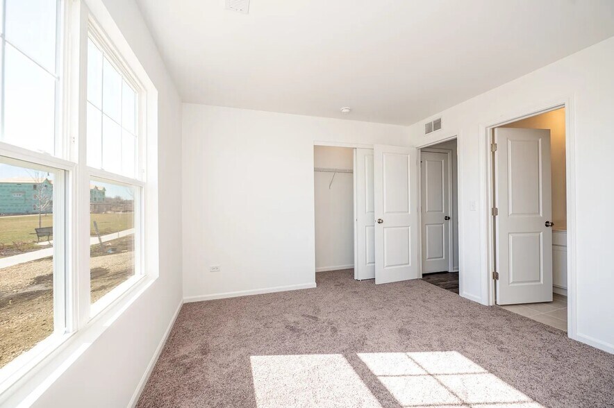 Building Photo - 4283 Chelsea Manor Cir