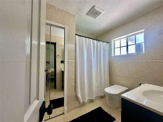 Building Photo - 9481 SW 10th St