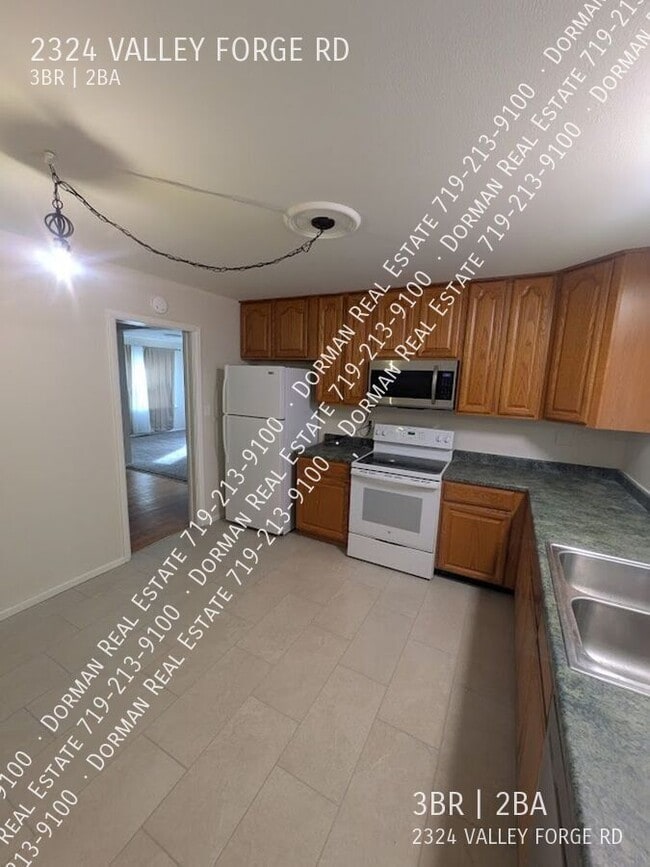 Building Photo - 2324 Valley Forge Rd