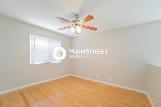 Building Photo - 4 Bedroom Pet-Friendly Home in Peoria, AZ with Main Street Renewal