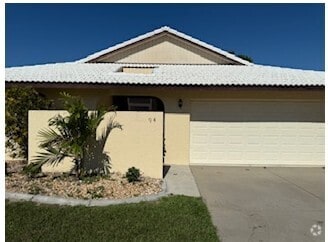 Building Photo - Venice Rental Home