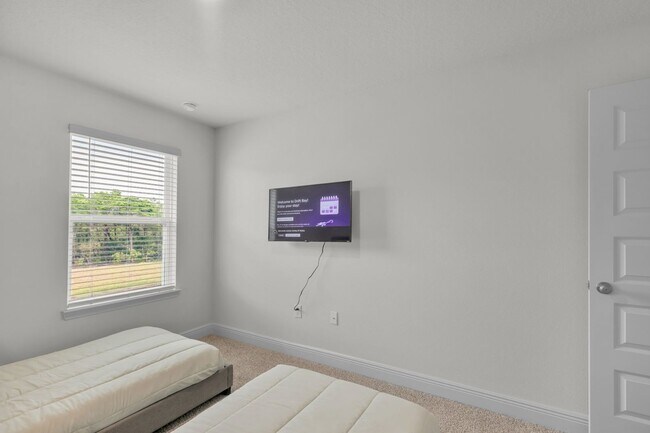 Building Photo - 5724 Sandy Walk St