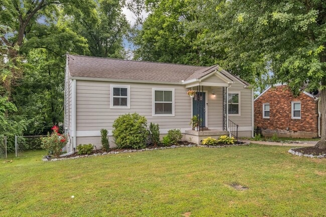Building Photo - 2929 Emery Dr