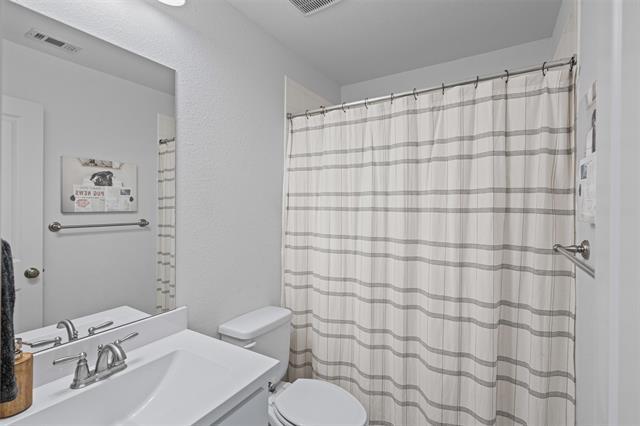 Building Photo - 1720 Rolling Heights Ln