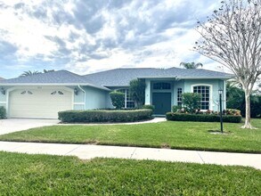 Building Photo - ANNUAL/FURNISHED HOME WITH LARGE LANAI - S...
