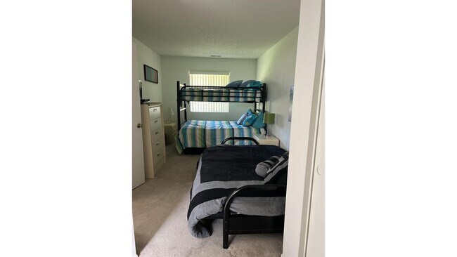 Building Photo - 406 Tava Ln