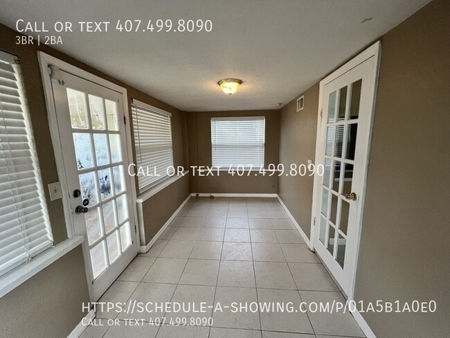 Building Photo - 731 W Comstock Ave