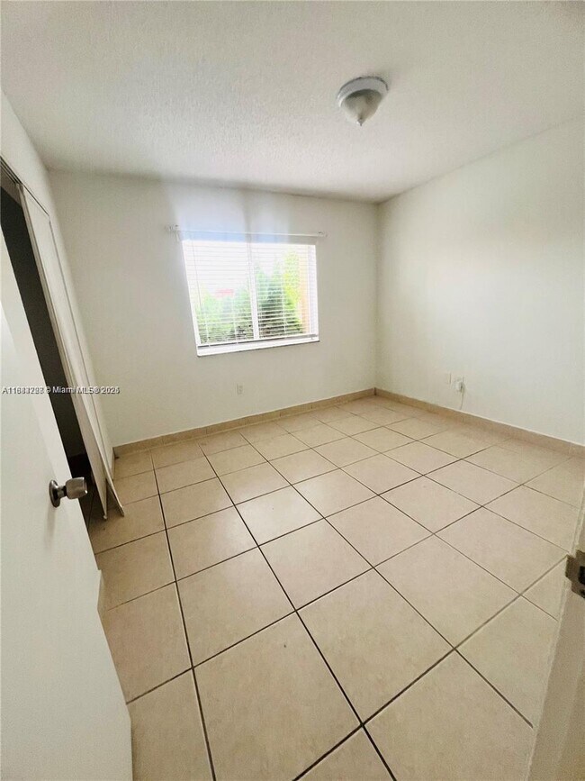 Building Photo - 6430 W 25th Ln