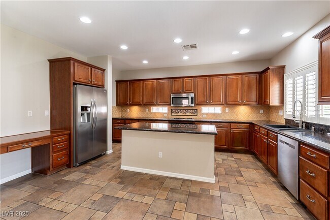 Building Photo - 11409 Via Spiga Dr