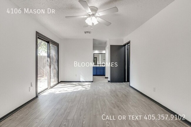 Building Photo - 4106 Mason Dr