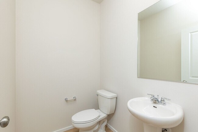 Building Photo - Modern Home for rent in Liberty Lake