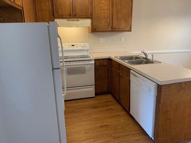 Building Photo - 322 Haven Dr