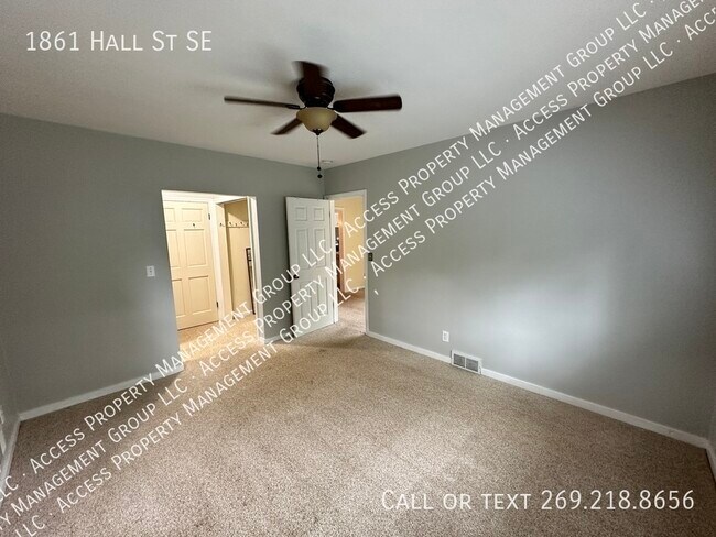 Building Photo - SE Side 3 Bedroom Home by East GR