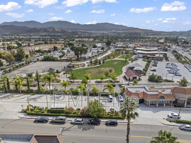 Building Photo - 18142 Sundowner Way