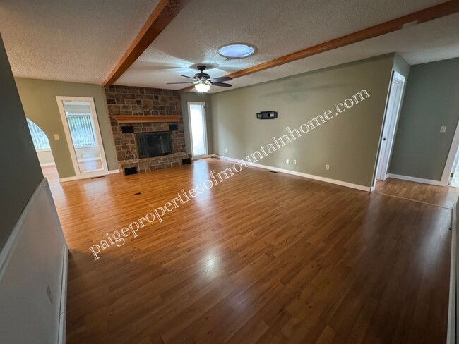 Primary Photo - Charming 3 Bedroom, 2 Bath Home with Sunro...
