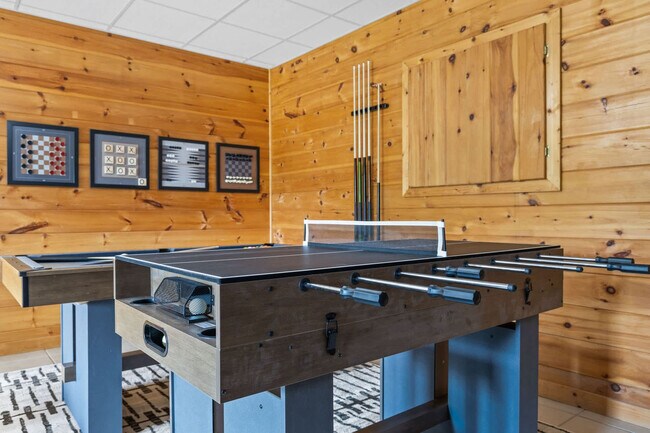 Building Photo - 181 Sugar Mountain Rd