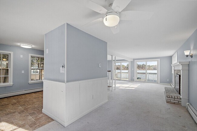 Building Photo - 52 Point Pleasant Rd