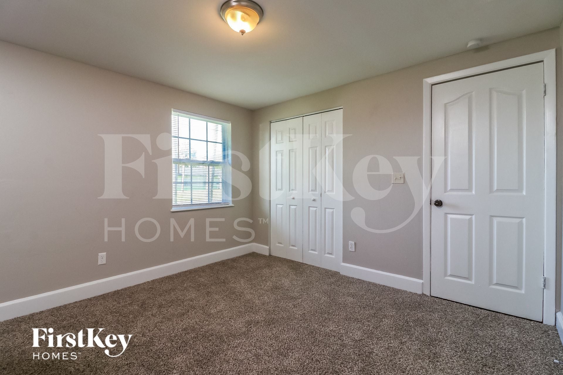 Building Photo - 7910 Woodgrove Cir