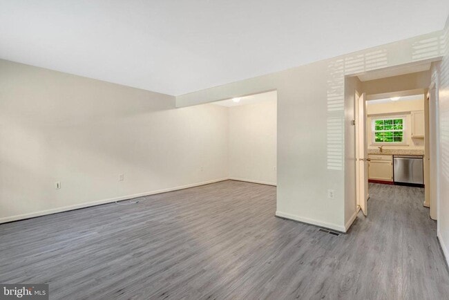 Building Photo - 15350 Inlet Pl