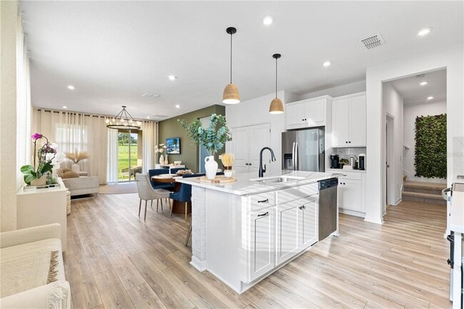 Building Photo - 3279 Canna Lily Pl