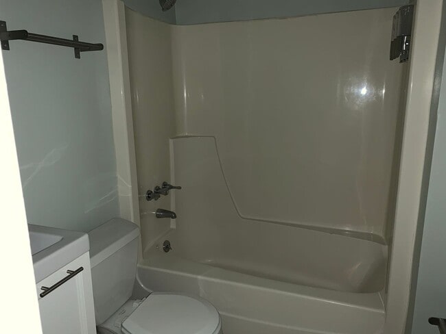 Building Photo - Half Month FREE! New Price Reduction!