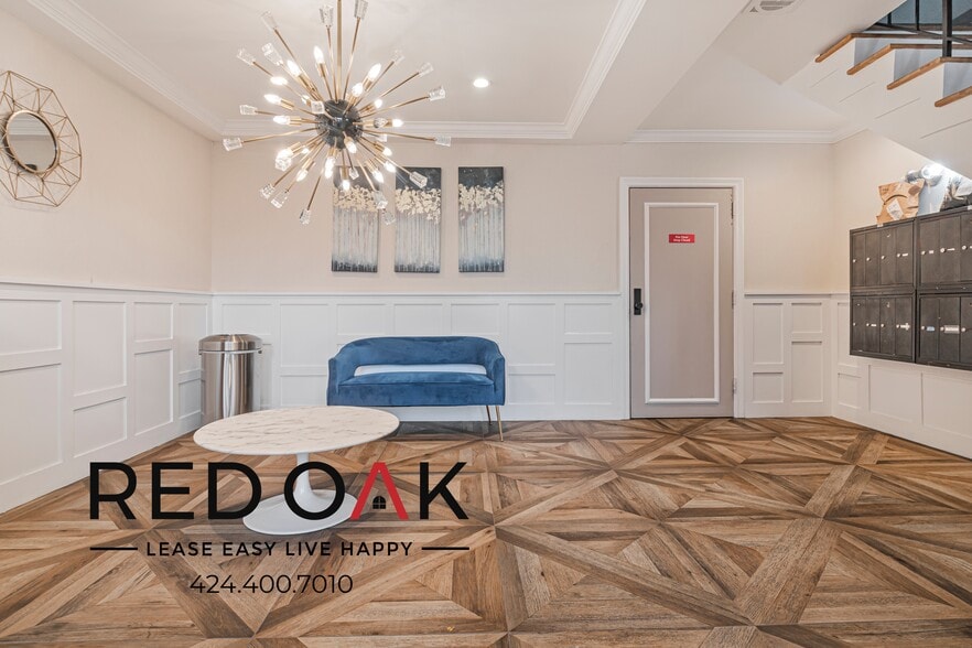 Building Photo - 121 N Hamilton Dr